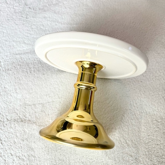 Grace Pantry Classic White & Gold Ceramic Round Cake Stand Dessert Display - Picture 1 of 5